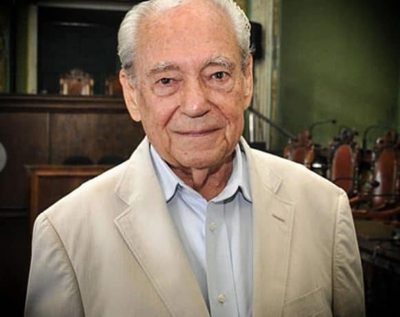 Morre Waldir Pires