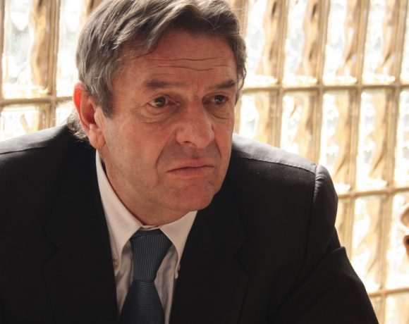 ex-embaixador chileno