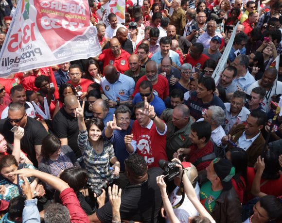 Haddad em seu primeiro dia como líder das pesquisas