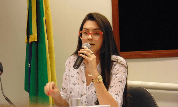 deputada Ana Caroline Campagnolo