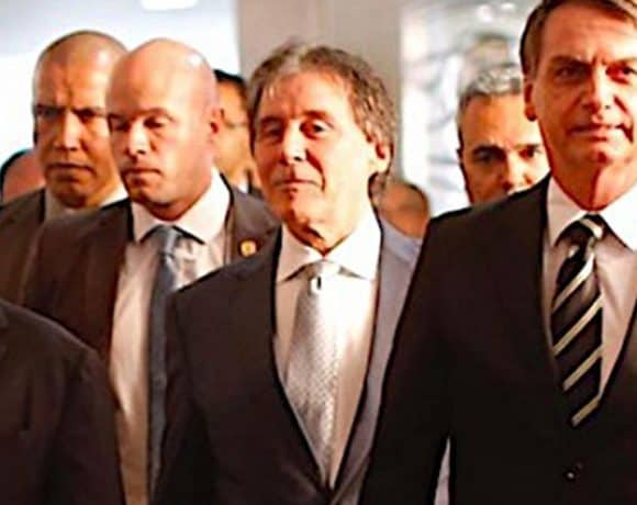 Bolsonaro dá o troco em Eunício