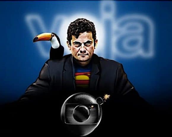 El país desmascara Moro