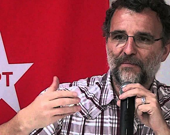 Por que atacam Gleisi Hoffmann