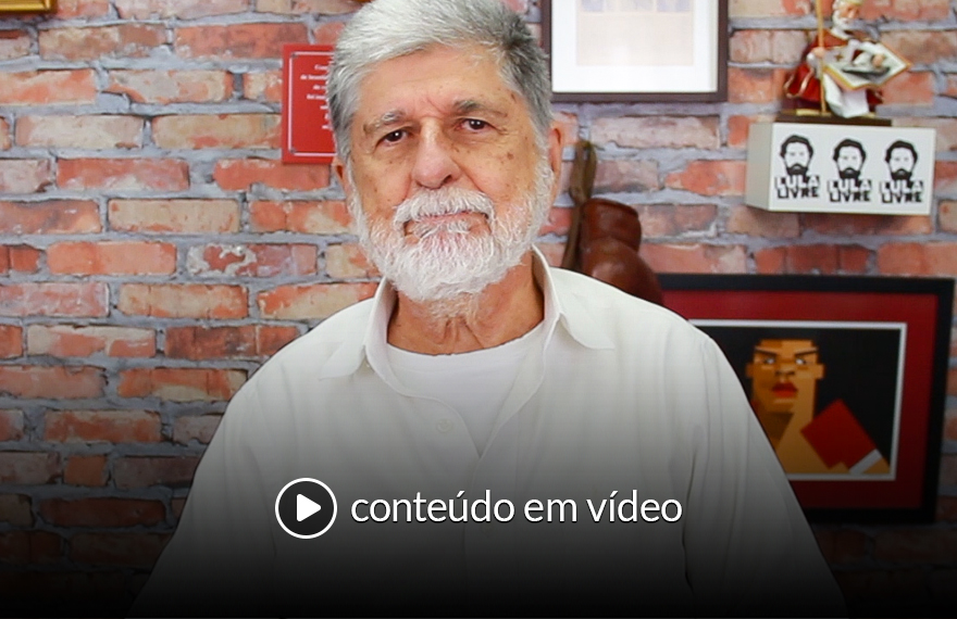 A submissão explícita de Bolsonaro