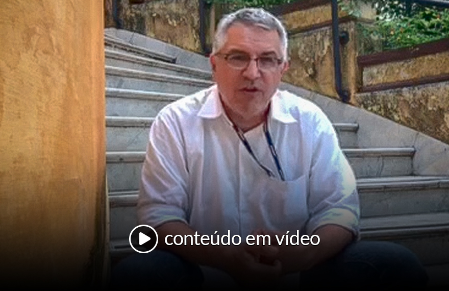 Em uma só canetada Bolsonaro acaba com todos os conselhos sociais