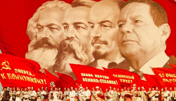 A campanha bolsonarista contra Mourão