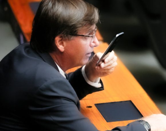 empresas ajudaram Bolsonaro