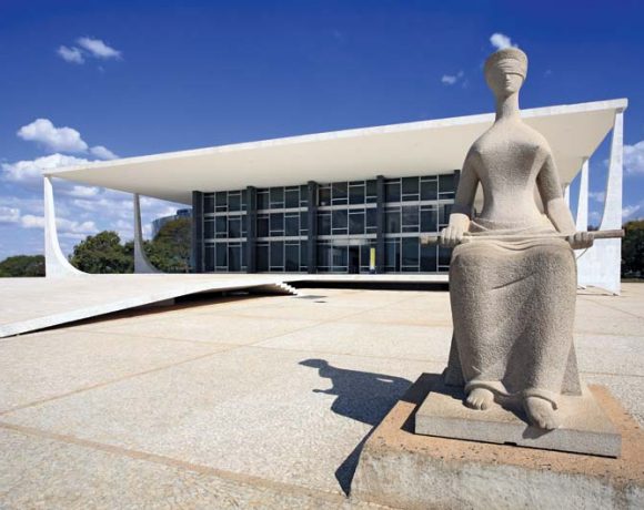 STF decide amanhã se liberta Lula