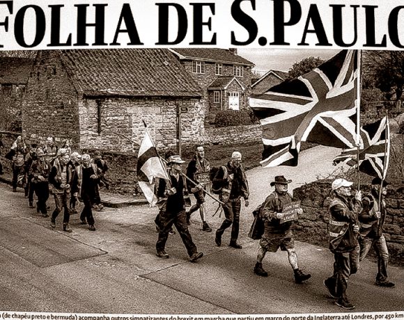 capa fora do comum