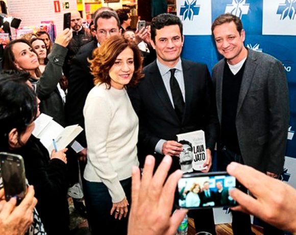Assessora Sergio Moro pula fora