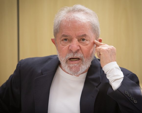 Juiz critica a Lava Jato e rejeita denúncia contra Lula, Frei Chico