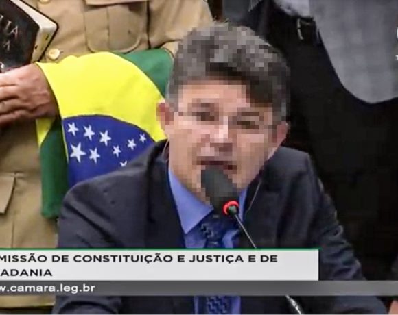 bandeira e Bíblia