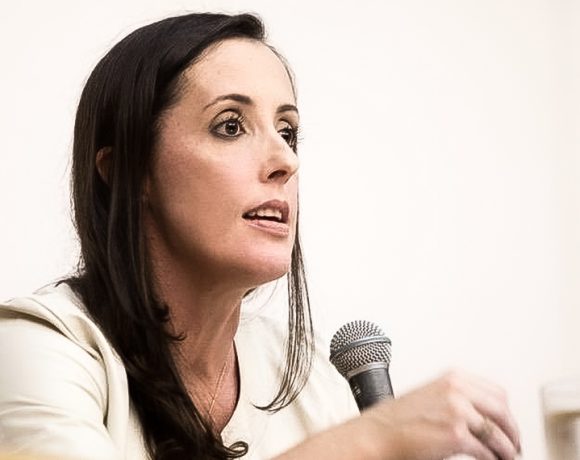 Desculpas de procuradora
