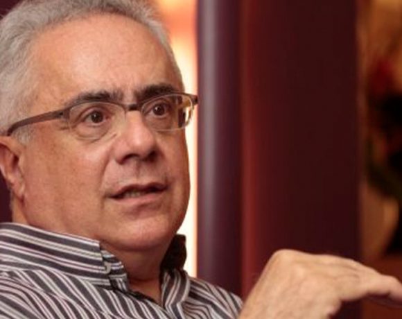 Governador do Rio manda polícia intimidar o jornalista Luis Nassif