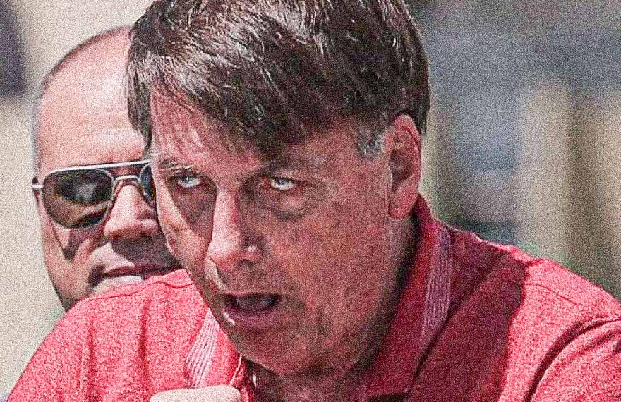 Bolsonaro tenta amenizar sua fúria de domingo