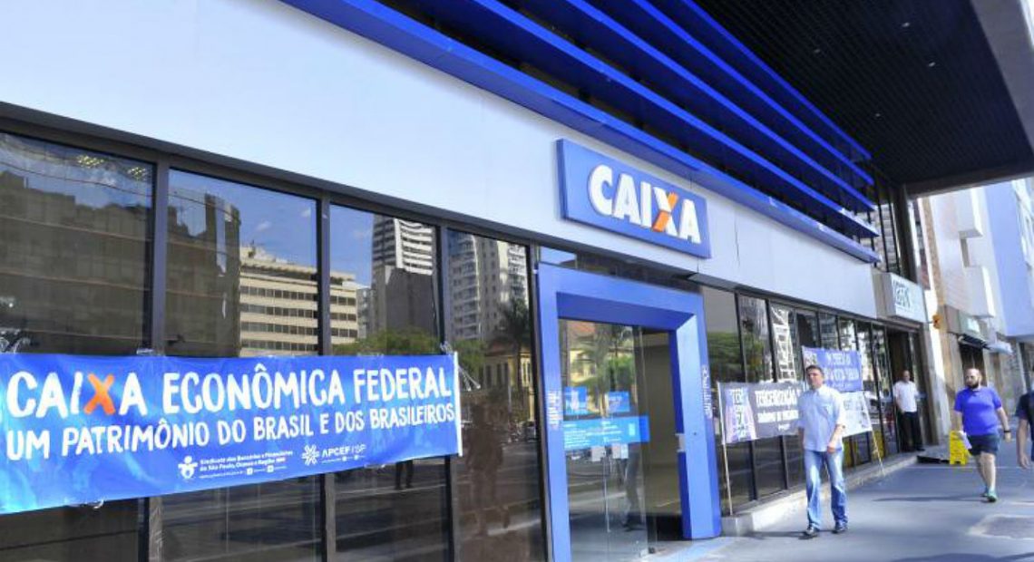 Bancários da Caixa se mobilizam contra aumento de jornada pela MP 936