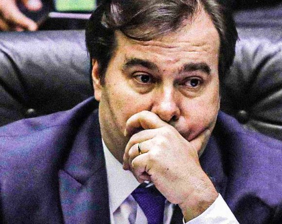 Weintraub escolher reitores é inconstitucional