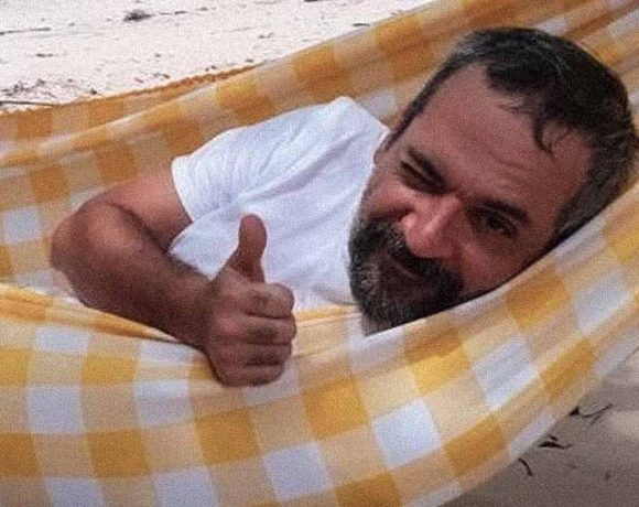 Weintraub quer deixar o país o mais rápido possível