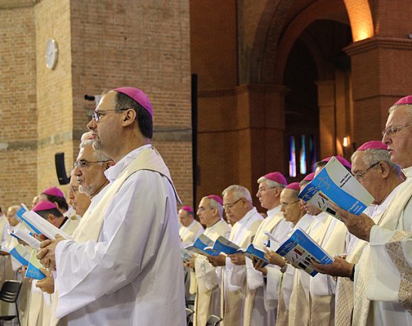 Mais de mil padres apoiam a corajosa Carta ao Povo de Deus, subscrita por 152 bispos brasileiros